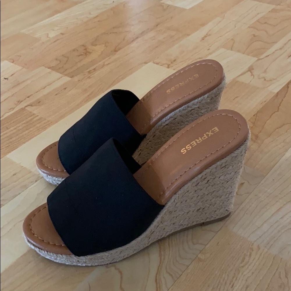 Express wedges - Picture 3 of 4